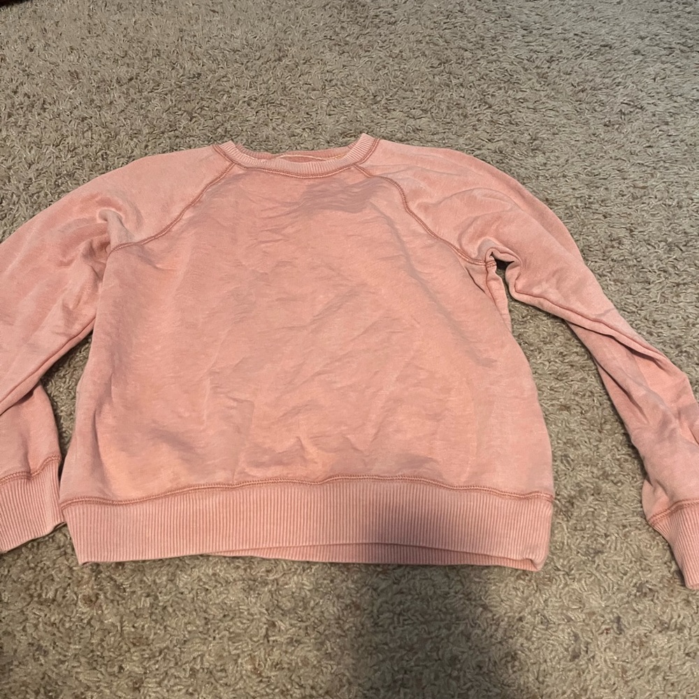 Cute crewneck with tags from American eagle